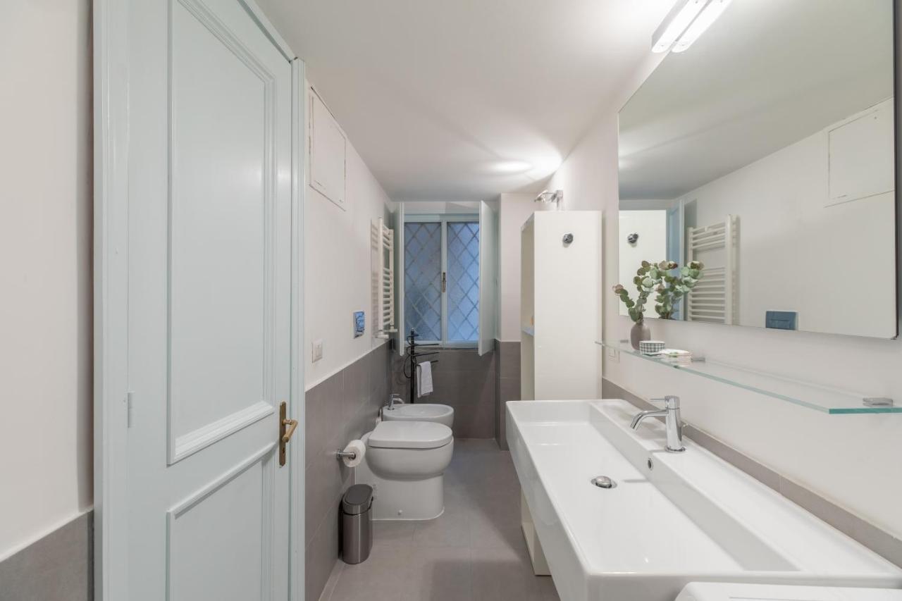 Iflat Pantheon Historic Two-Story Apartment Ρώμη Εξωτερικό φωτογραφία